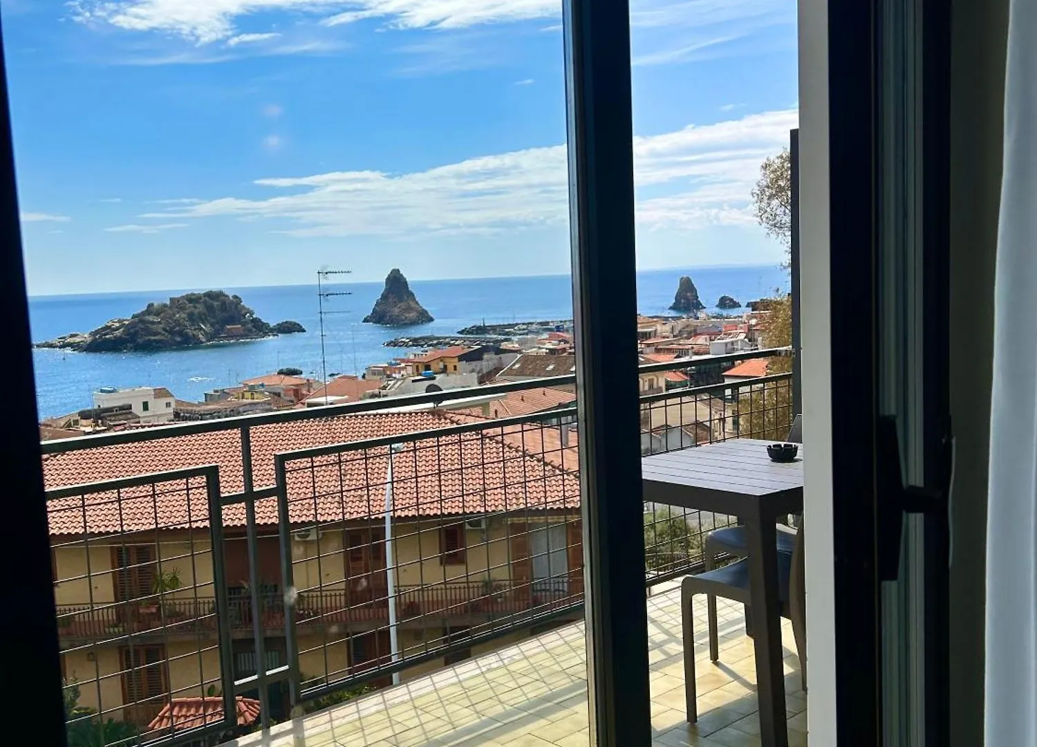Hotel Lachea Aci Trezza