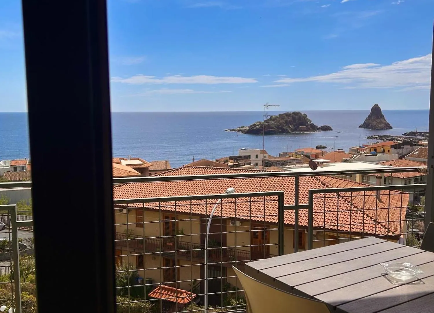 Hotel Lachea Aci Trezza 3*,