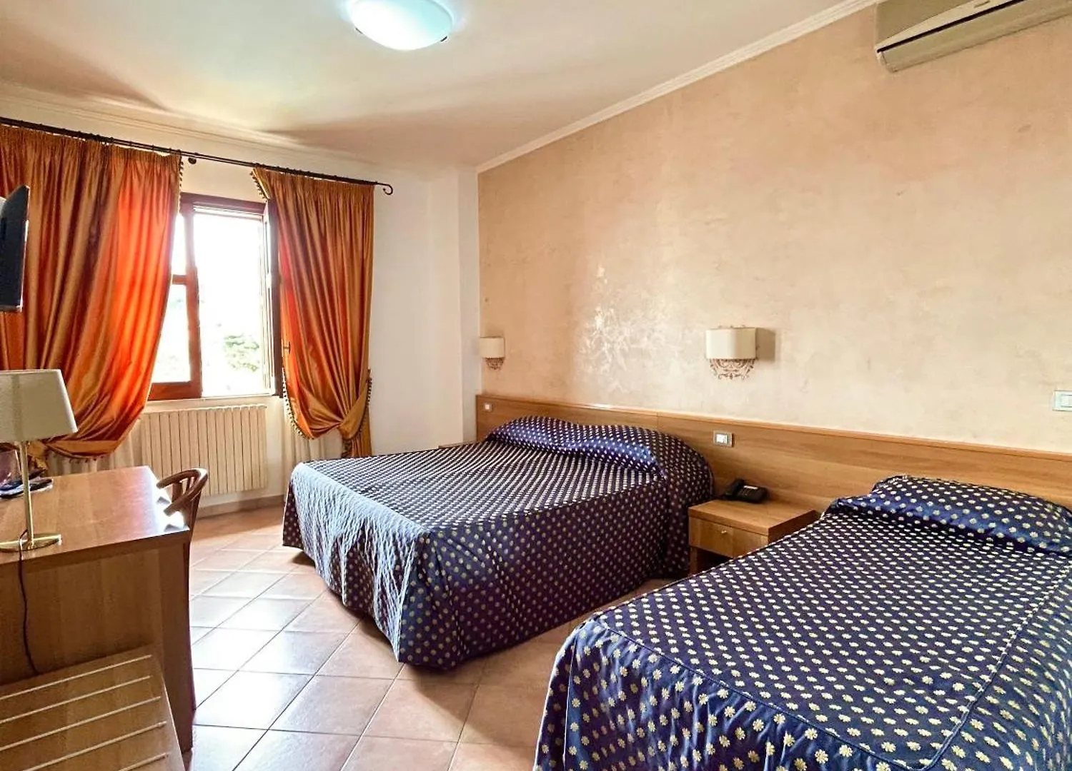 Hotel Lachea Aci Trezza