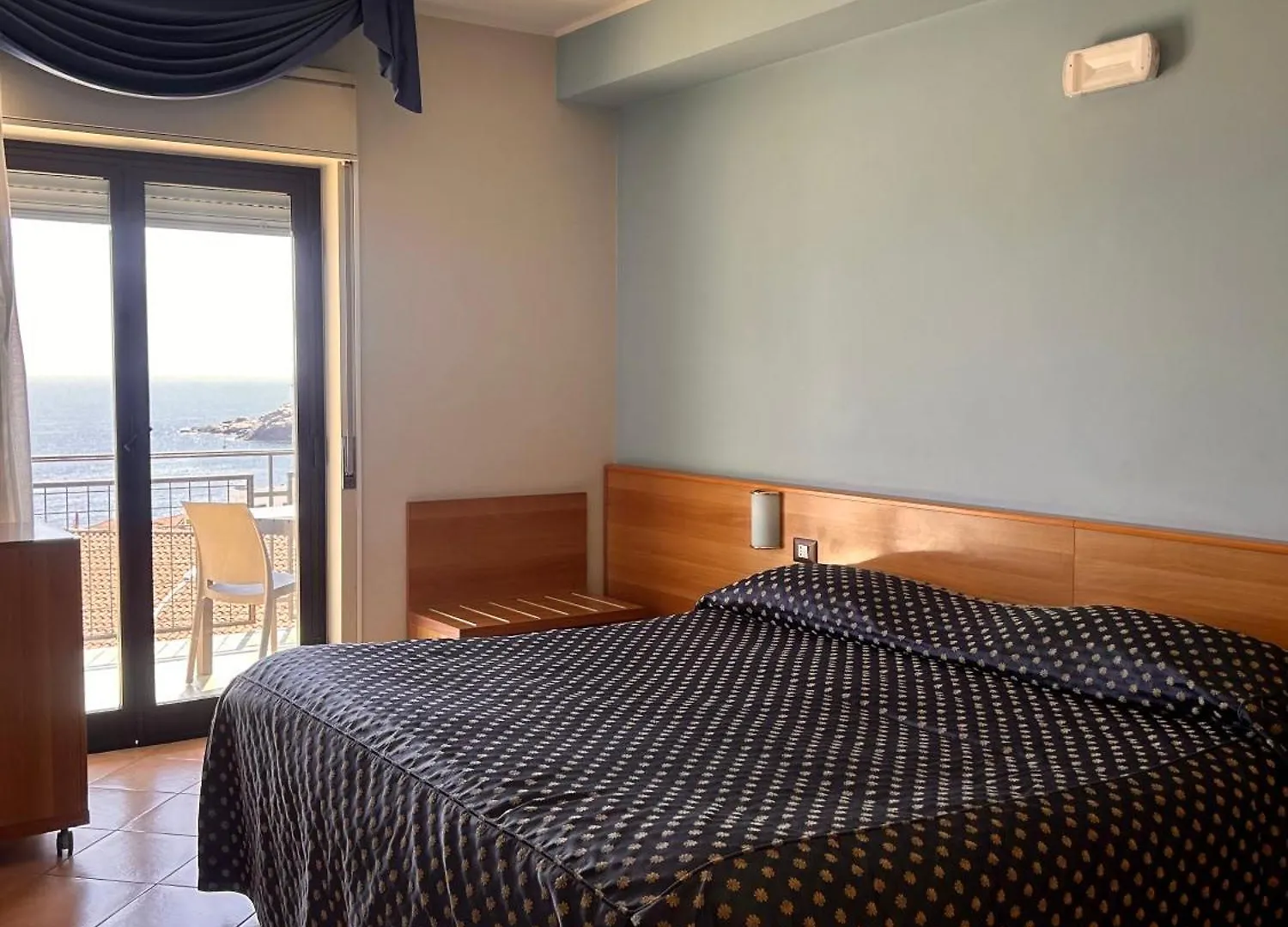 Hotel Lachea Aci Trezza