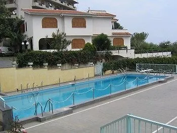 Hotel Lachea Aci Trezza