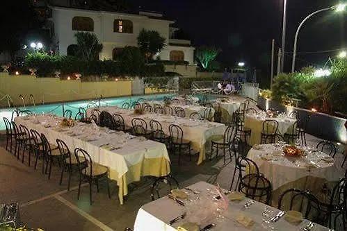 Hotel Lachea Aci Trezza