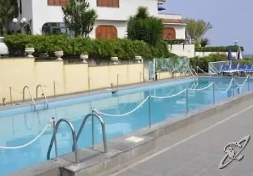 Hotel Lachea Aci Trezza
