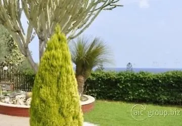 Hotel Lachea Aci Trezza